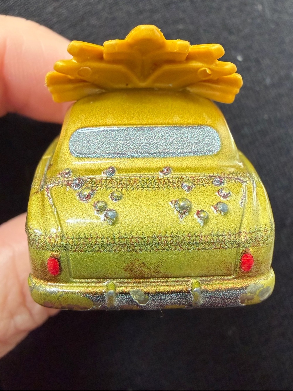 Pixar Cars Chieftess mini diecast - Picture 4 of 5